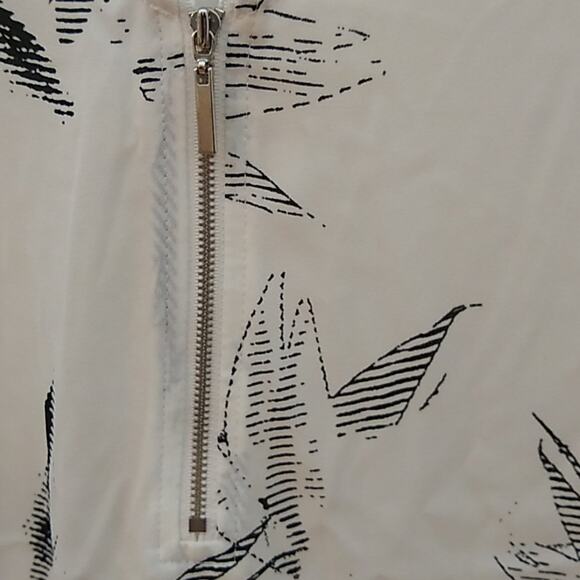 Apt 9 Sail boat short sleeve blouse. Size XS - Picture 3 of 9